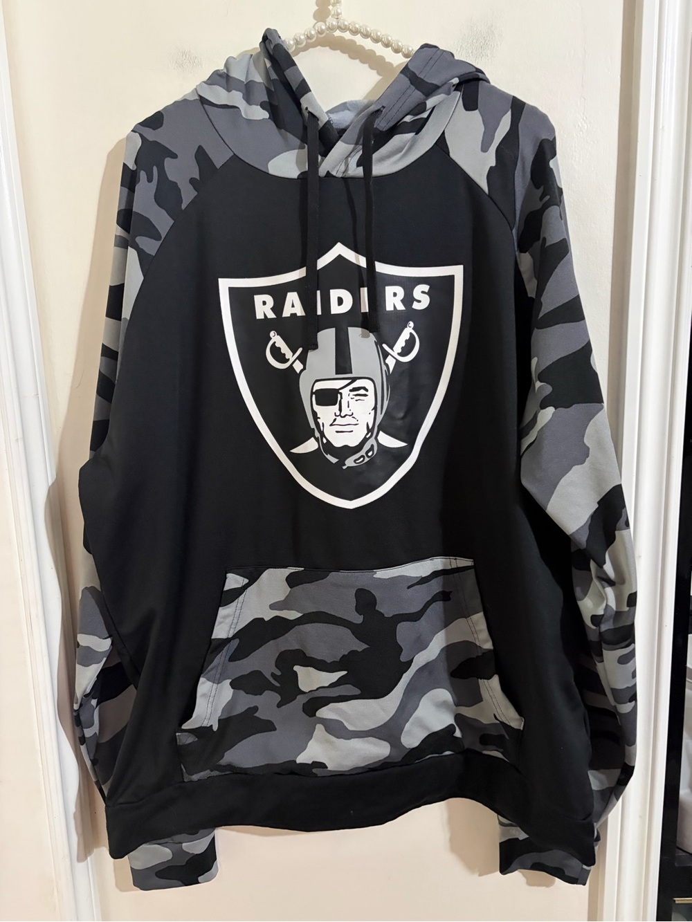 NFL Raiders Black and Gray Camo Crewneck Hoodie